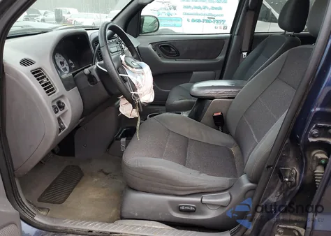 2002 Ford Escape Xlt from USA, damaged, VIN 1FMYU03132KB12421